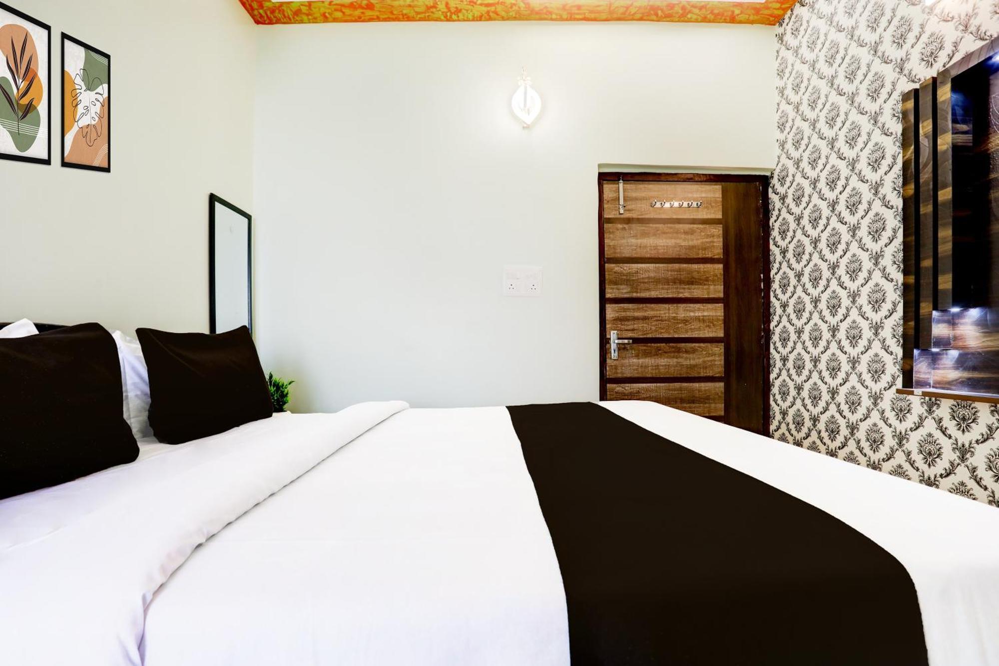 Hotel O Deejit Inn Danapur Zewnętrze zdjęcie